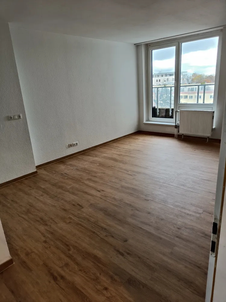 1 room apartment with 30 m² in Munich – Photo 1