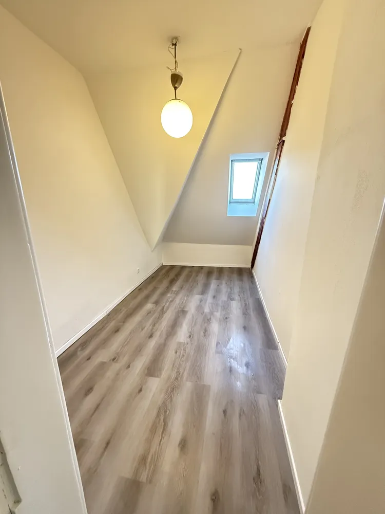 4 Zimmer Wohnung mit 100 m² in Hannover – Bild 5