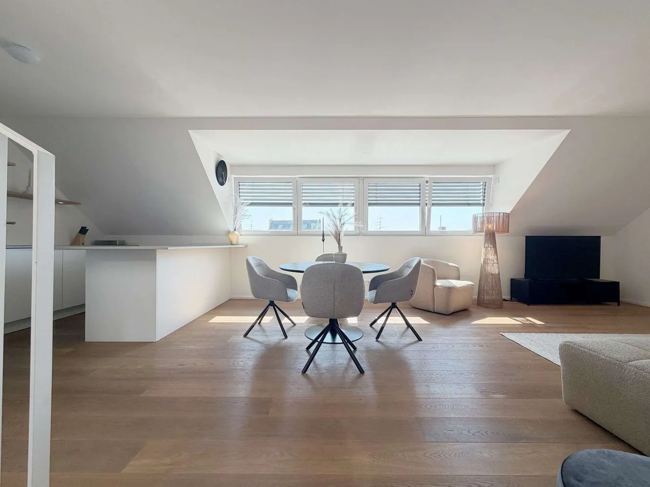 3 Zimmer Wohnung mit 122 m² in Köln – Bild 5
