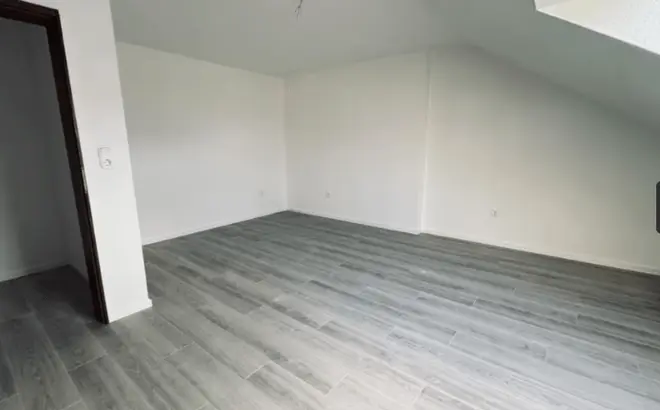 3 Zimmer Wohnung mit 100 m² in Köln – Bild 4