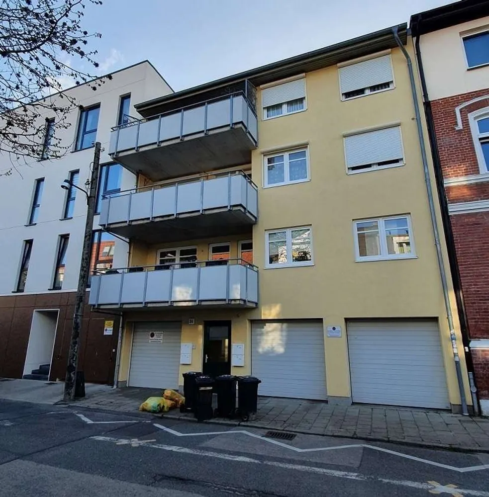 4 Zimmer Wohnung mit 117 m² in Greifswald – Bild 1