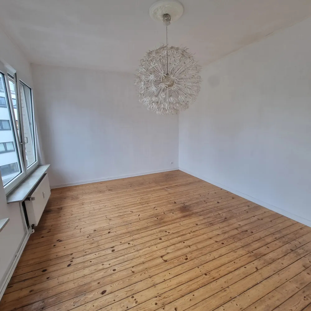 4 Zimmer Wohnung mit 103 m² in Krefeld – Bild 2