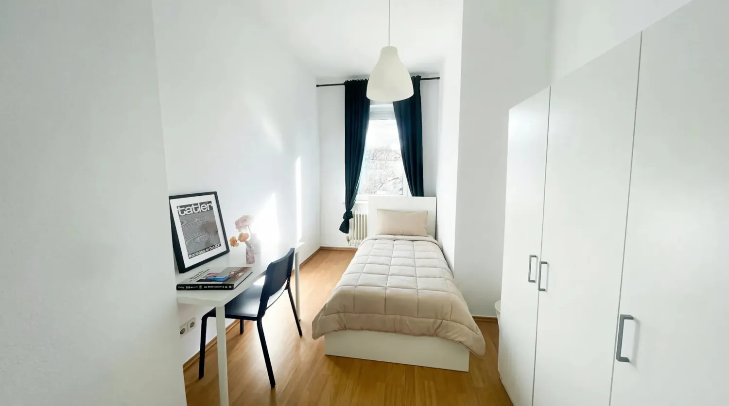 Shared room with 9 m² in Berlin – Photo 1