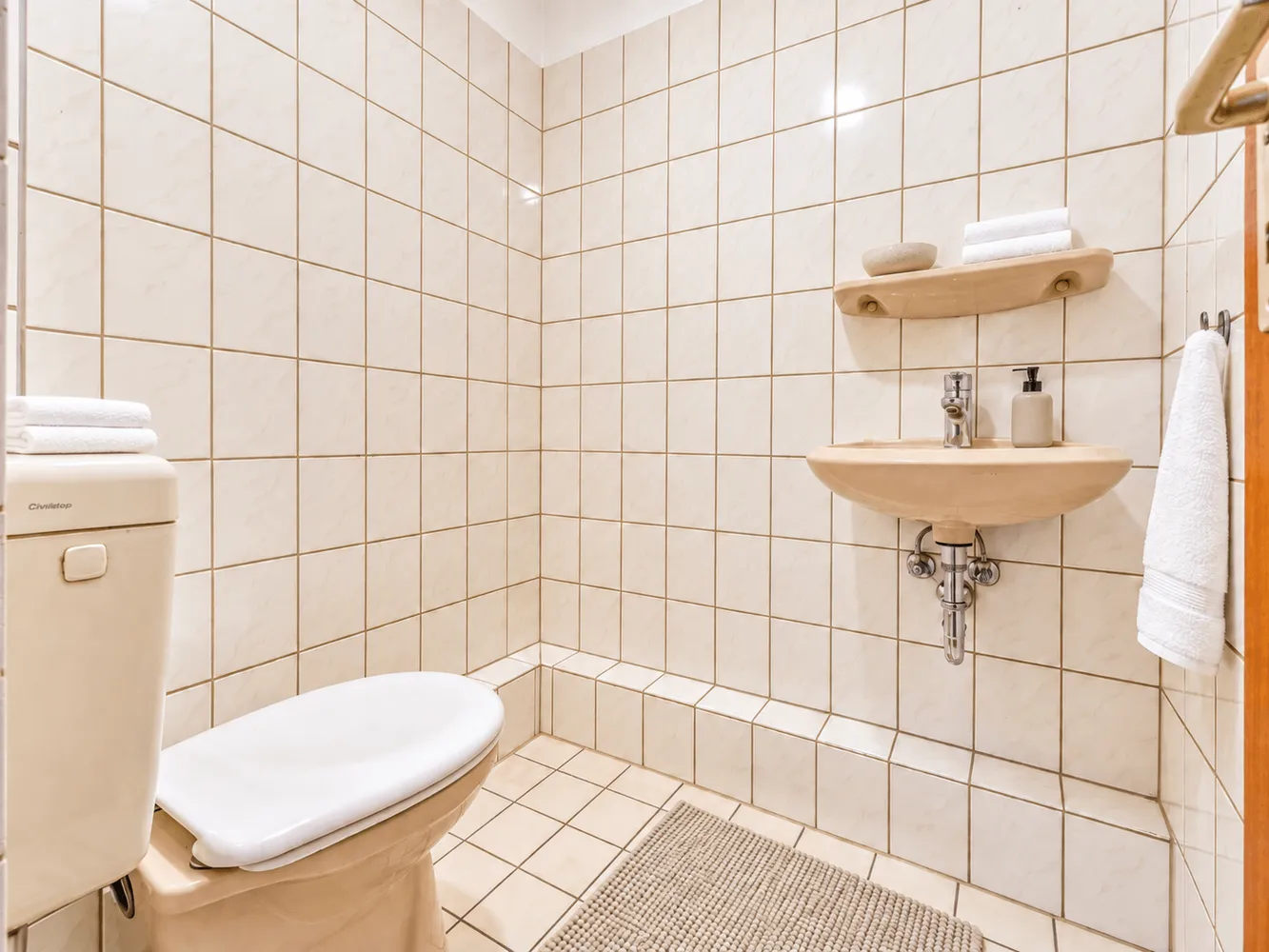 2 Zimmer Wohnung mit 75 m² in Bremerhaven – Bild 7