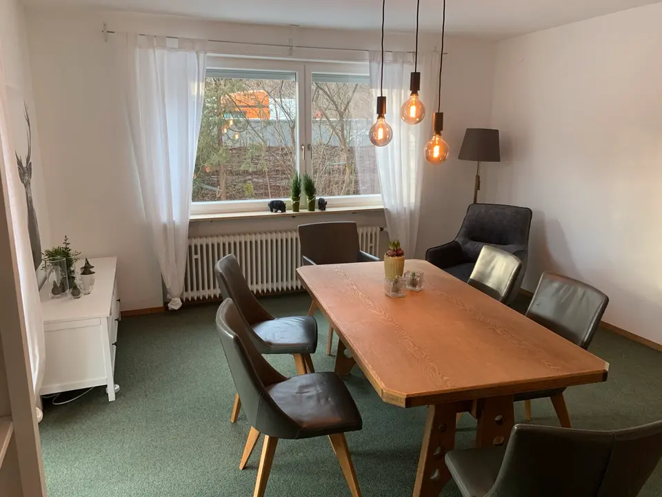 7 Zimmer Wohnung mit 270 m² in Augsburg – Bild 7