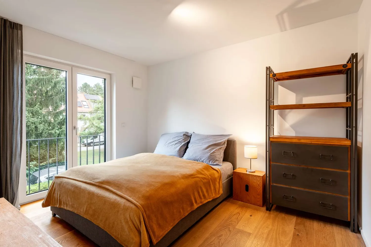 4 Zimmer Wohnung mit 90 m² in München – Bild 6
