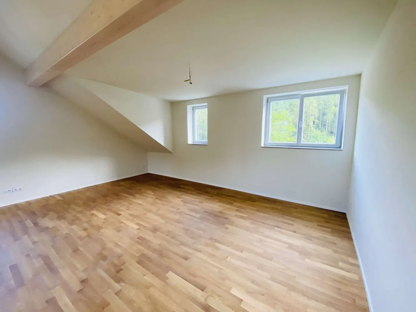 5 Zimmer Wohnung mit 148 m² in Pirna – Bild 11