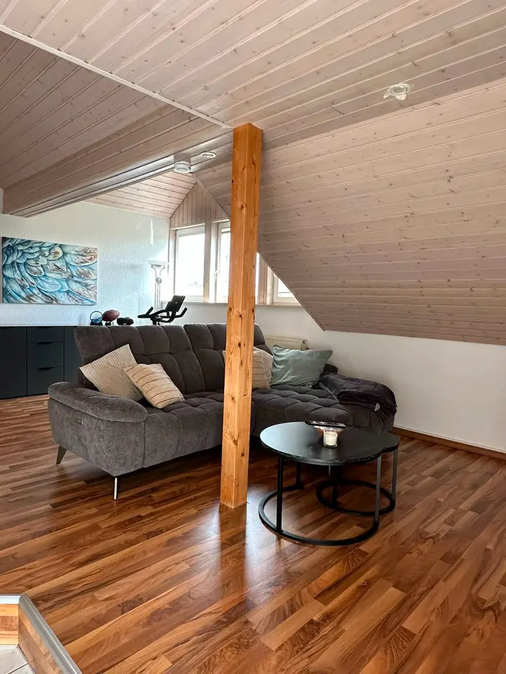 5 Zimmer Wohnung mit 35 m² in Coburg – Bild 1