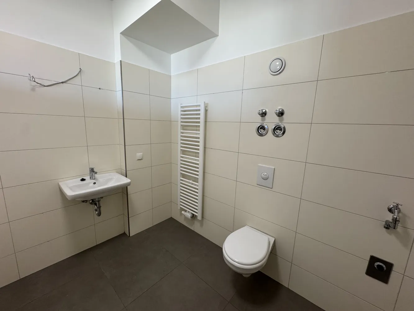 3 Zimmer Wohnung mit 126 m² in Magdeburg – Bild 3
