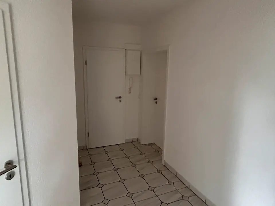 2 Zimmer Wohnung mit 75 m² in Sonneberg – Bild 9