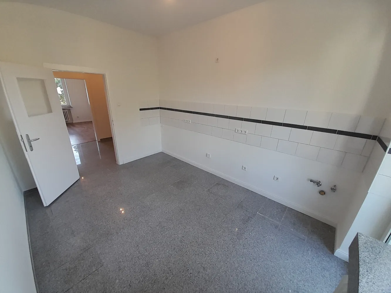 3 Zimmer Wohnung mit 81 m² in Düsseldorf – Bild 5