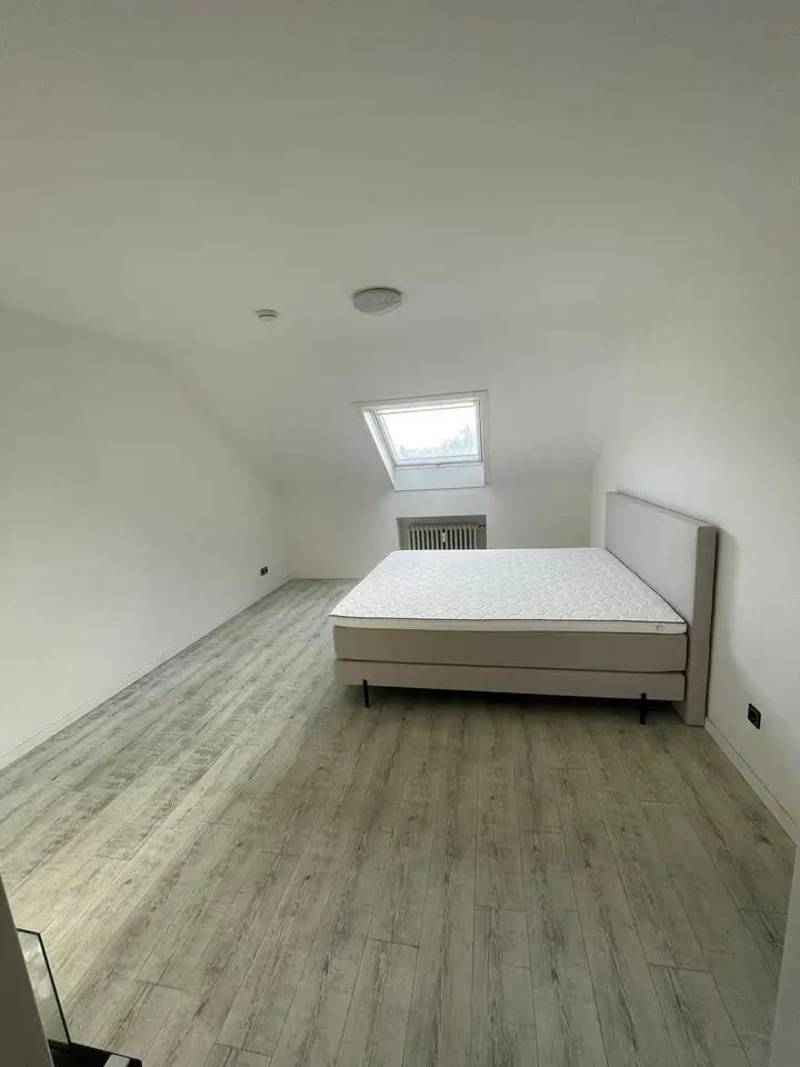 3 Zimmer Wohnung mit 103 m² in Krefeld – Bild 3