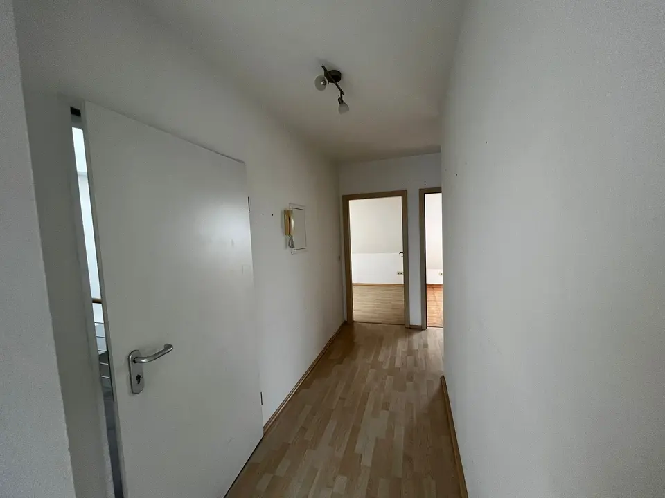 2 Zimmer Wohnung mit 87 m² in Bitterfeld-Wolfen – Bild 4