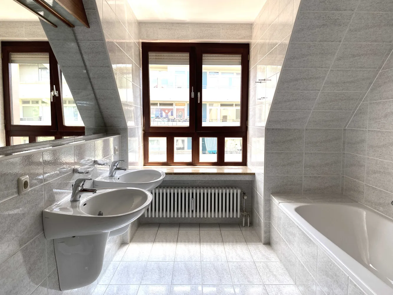 4 Zimmer Wohnung mit 155 m² in Augsburg – Bild 8