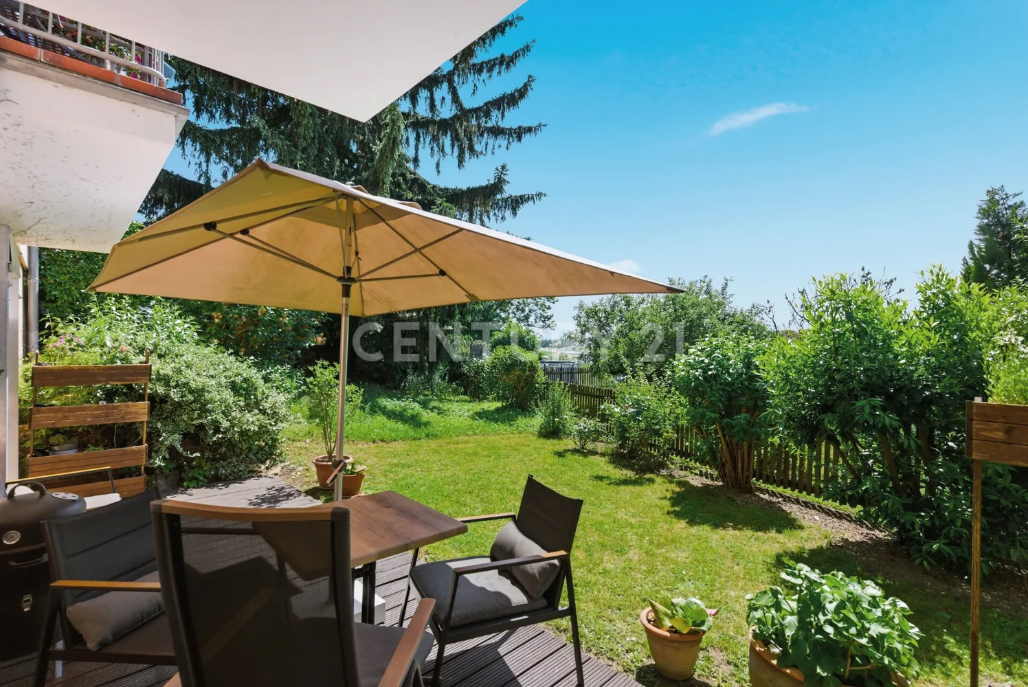 2 room apartment with 87 m² in Dresden – Photo 1
