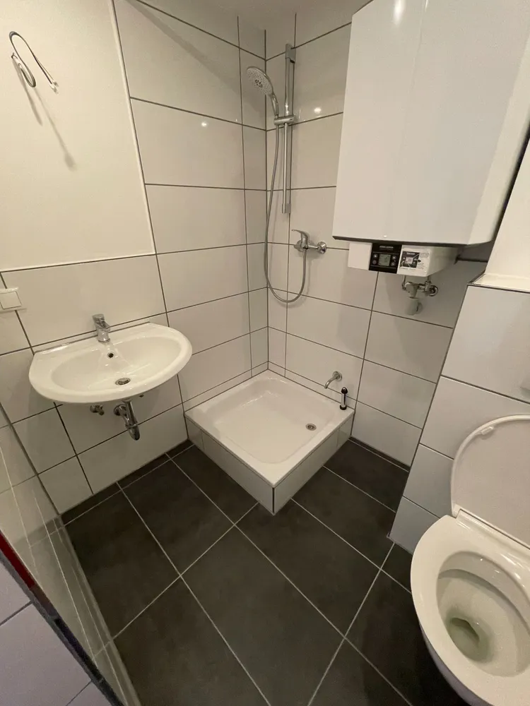 1 Zimmer Wohnung mit 37 m² in Frankfurt am Main – Bild 6