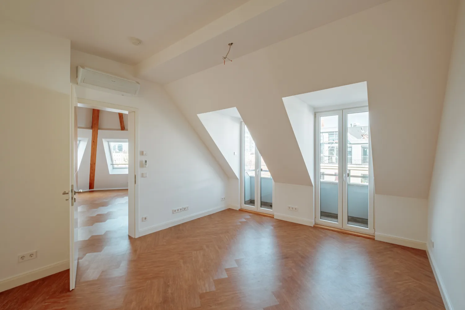 3 room apartment with 128 m² in Berlin – Photo 4