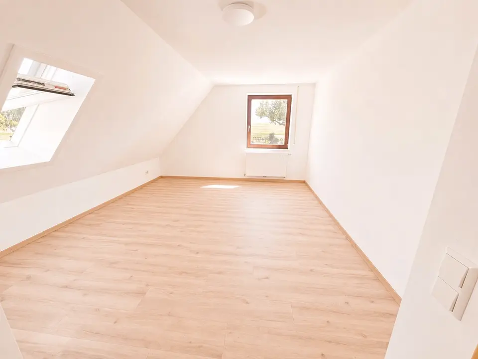 4 Zimmer Wohnung mit 100 m² in Nördlingen – Bild 6