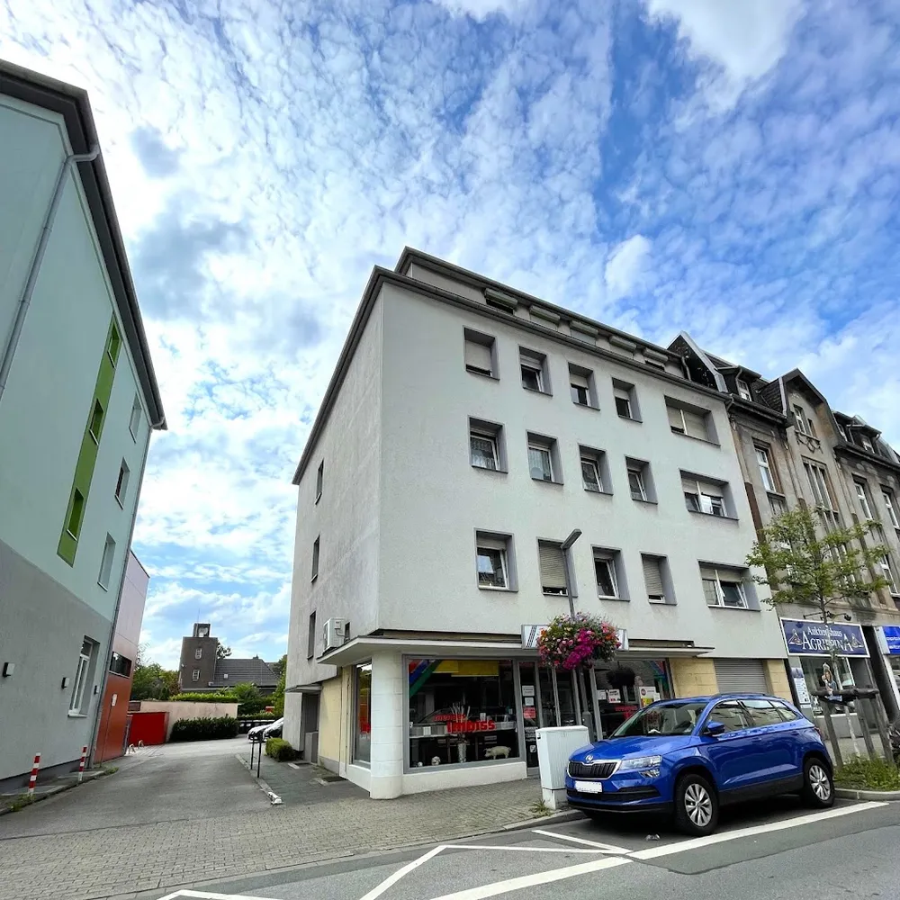 4 Zimmer Wohnung mit 120 m² in Duisburg – Bild 1
