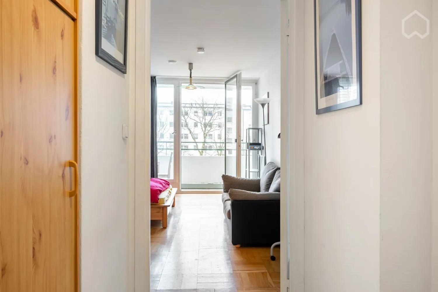 1 Zimmer Wohnung mit 35 m² in München – Bild 6