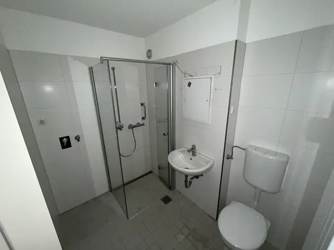 2 Zimmer Wohnung mit 55 m² in Berlin – Bild 6