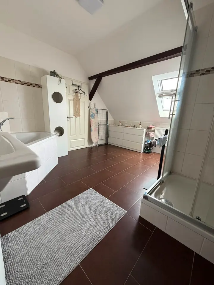 3 Zimmer Wohnung mit 105 m² in Lübeck – Bild 9