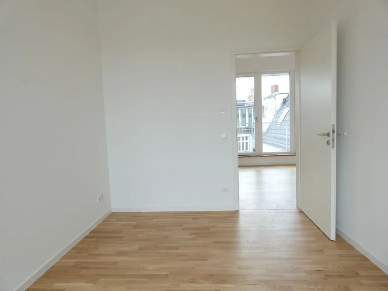 6 Zimmer Wohnung mit 189 m² in Berlin – Bild 12