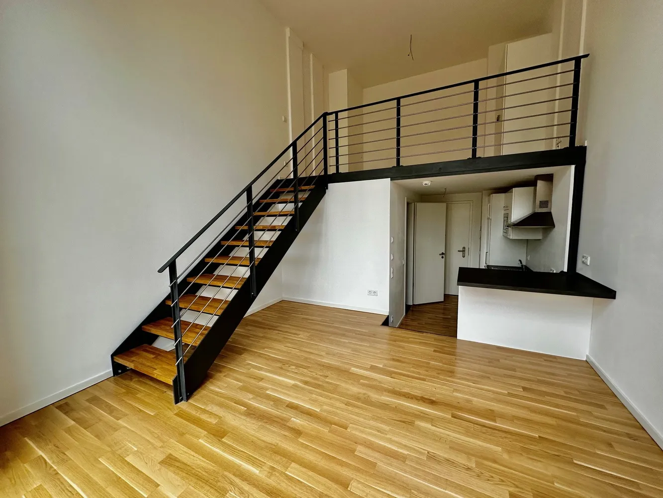 2 room apartment with 38 m² in Berlin – Photo 1