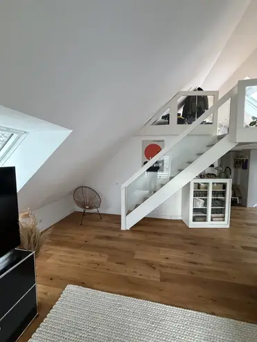2 Zimmer Wohnung mit 94 m² in Hamburg – Bild 3