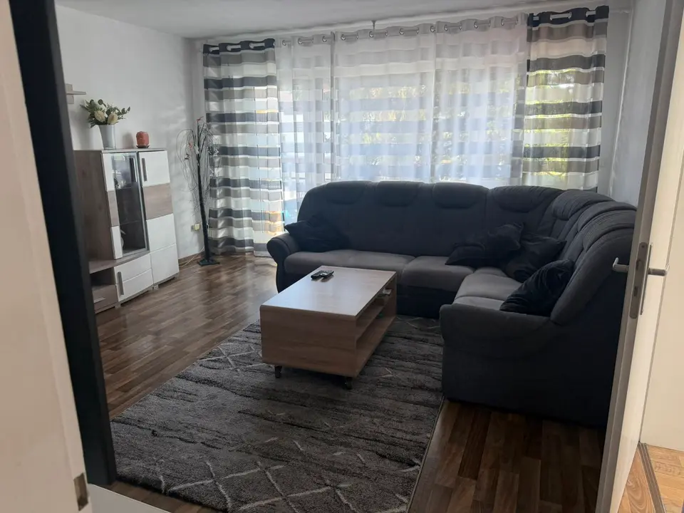 3 Zimmer Wohnung mit 80 m² in Nürtingen – Bild 1