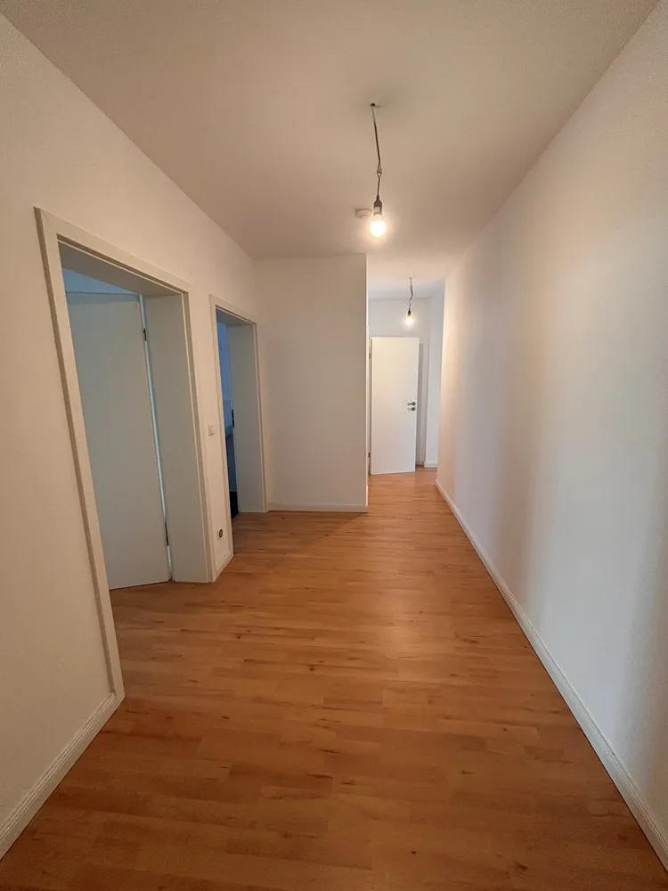 2 room apartment with 61 m² in Berlin – Photo 2