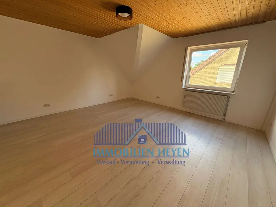 3 Zimmer Wohnung mit 100 m² in Papenburg – Bild 8
