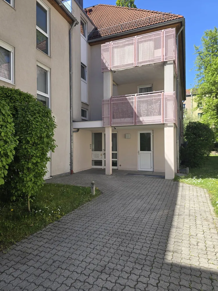 1 Zimmer Wohnung mit 34 m² in Nürnberg – Bild 2