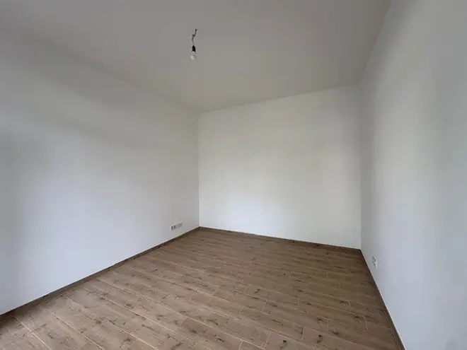 3 Zimmer Wohnung mit 100 m² in Dresden – Bild 10