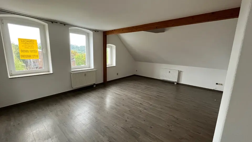 4 Zimmer Wohnung mit 80 m² in Werdau – Bild 2