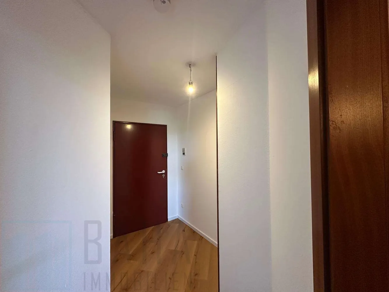2 Zimmer Wohnung mit 64 m² in München – Bild 9