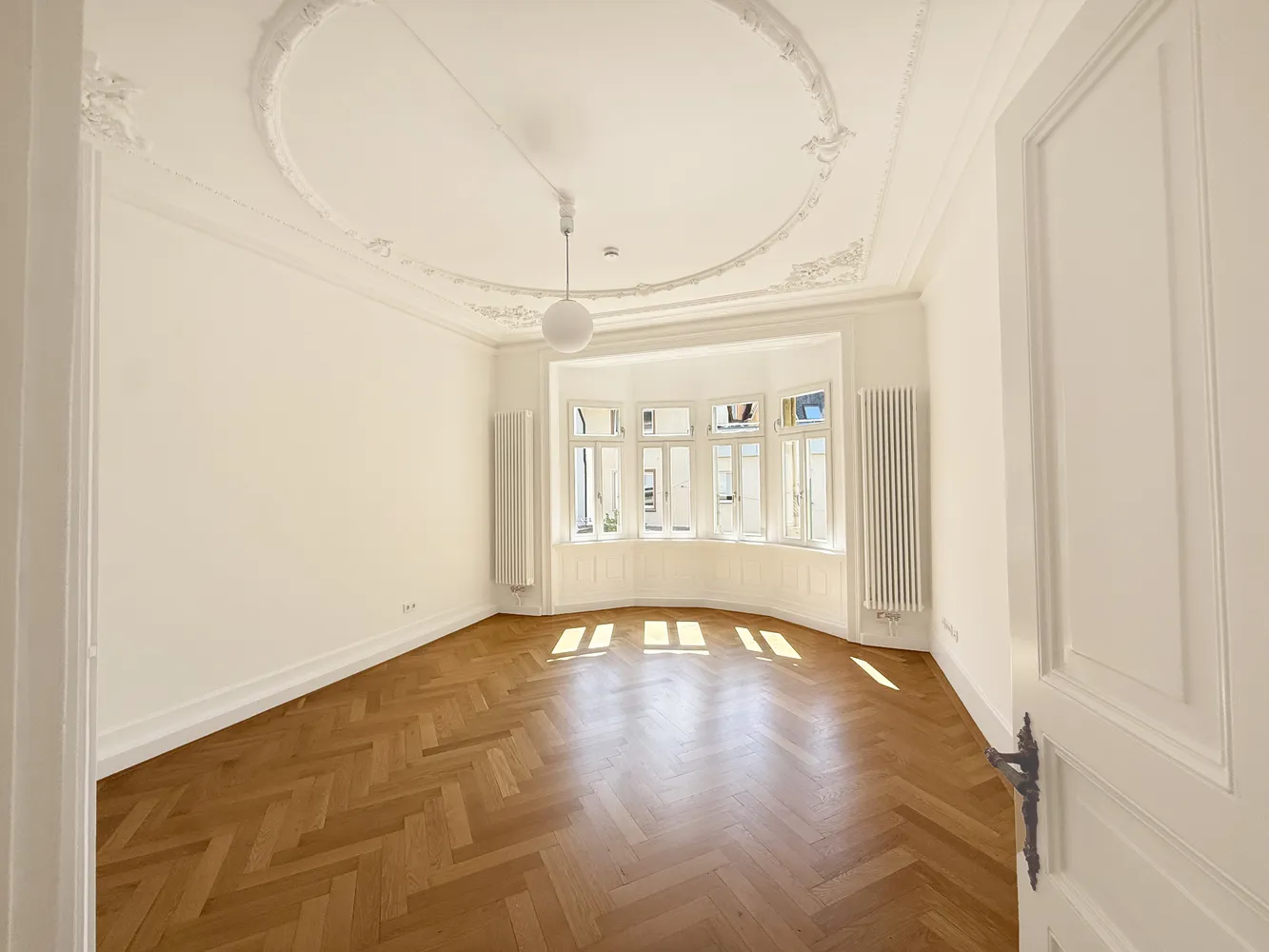 5 room apartment with 170 m² in Stuttgart – Photo 5