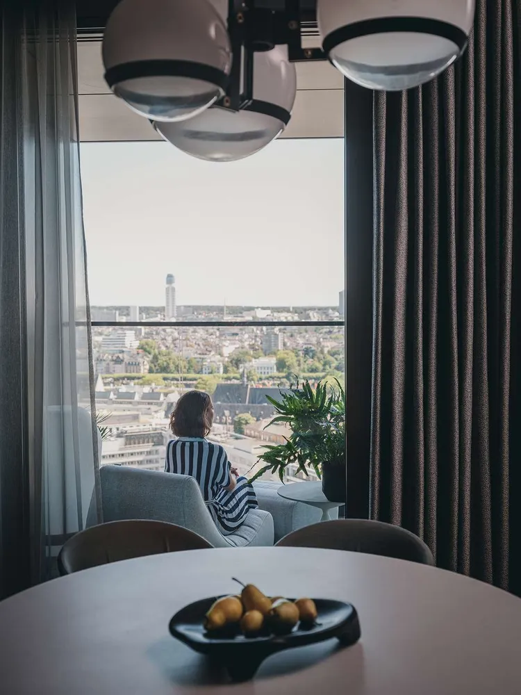 3 Zimmer Wohnung mit 102 m² in Frankfurt am Main – Bild 5