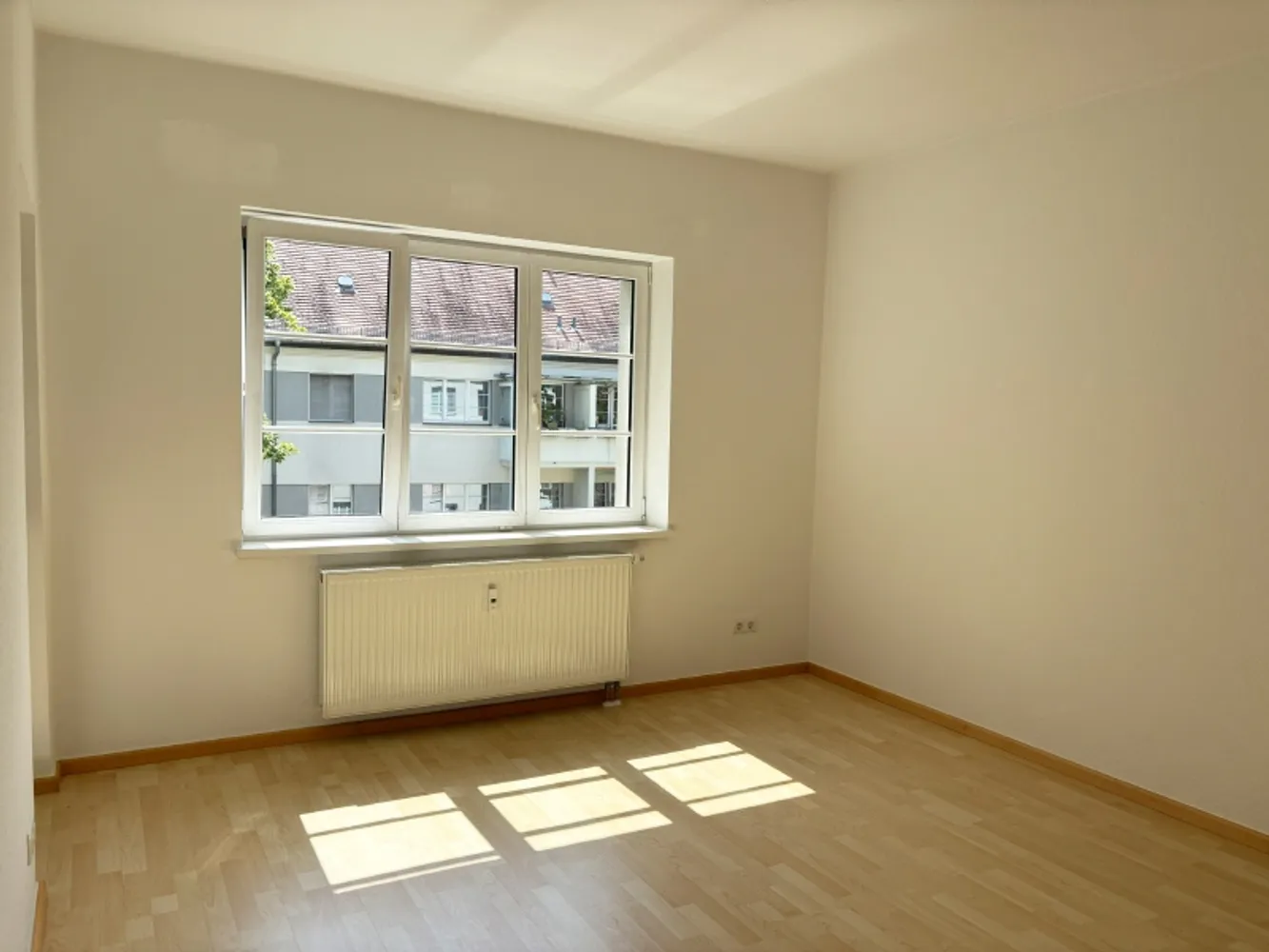 2 Zimmer Wohnung mit 52 m² in Dresden – Bild 1