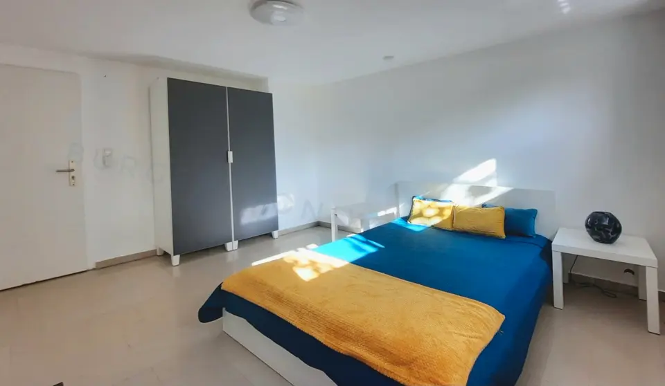 Shared room with 32 m² in Stuttgart – Photo 1