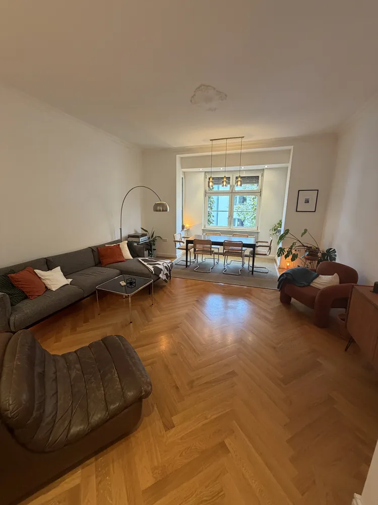 4 room apartment with 102 m² in Mannheim – Photo 1