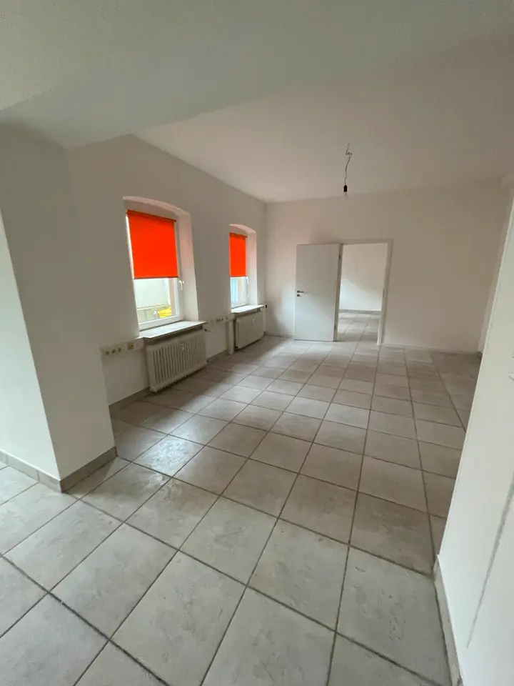 2 Zimmer Wohnung mit 86 m² in Solingen – Bild 1