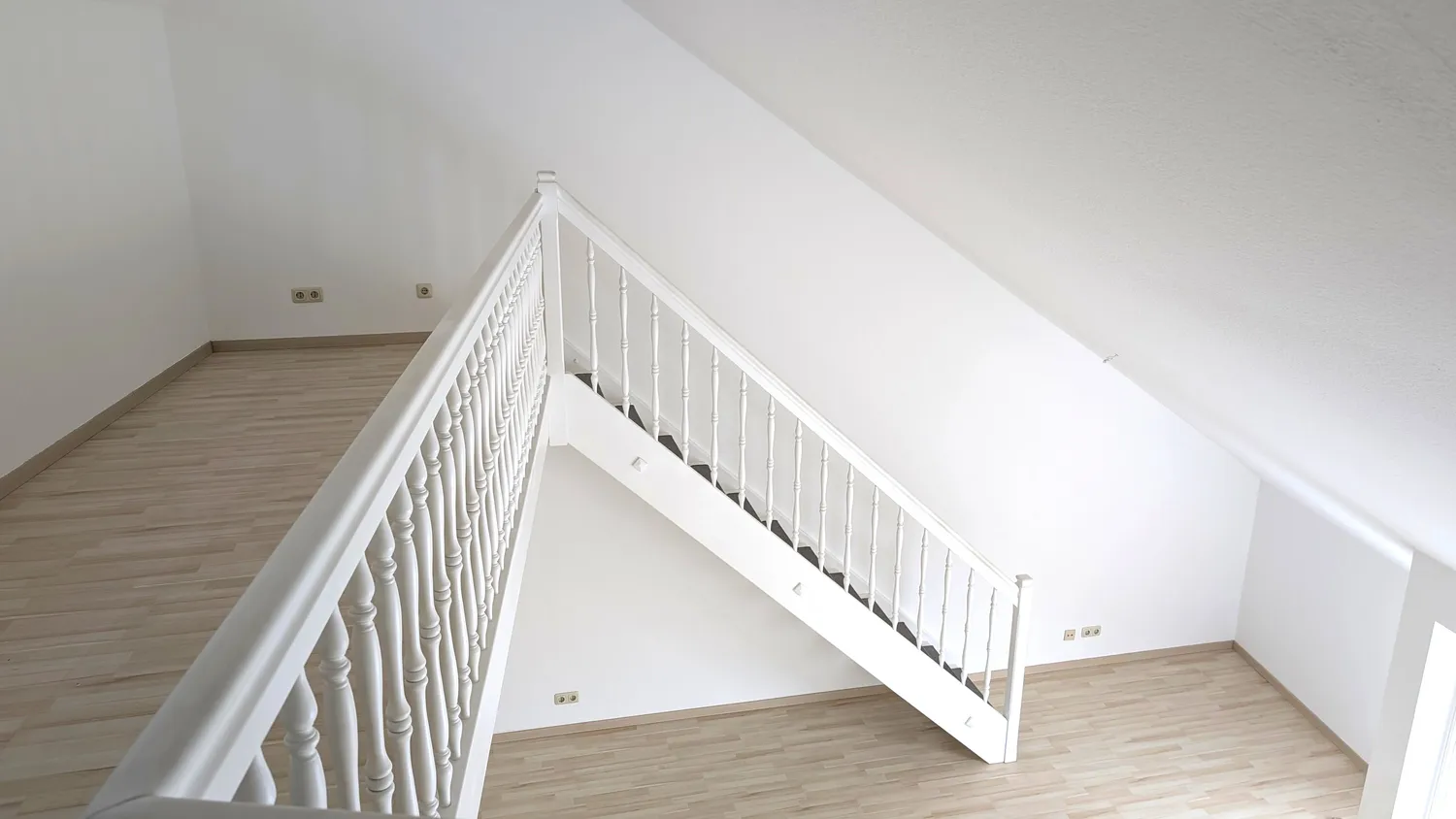 3 Zimmer Wohnung mit 80 m² in Wiesbaden – Bild 2