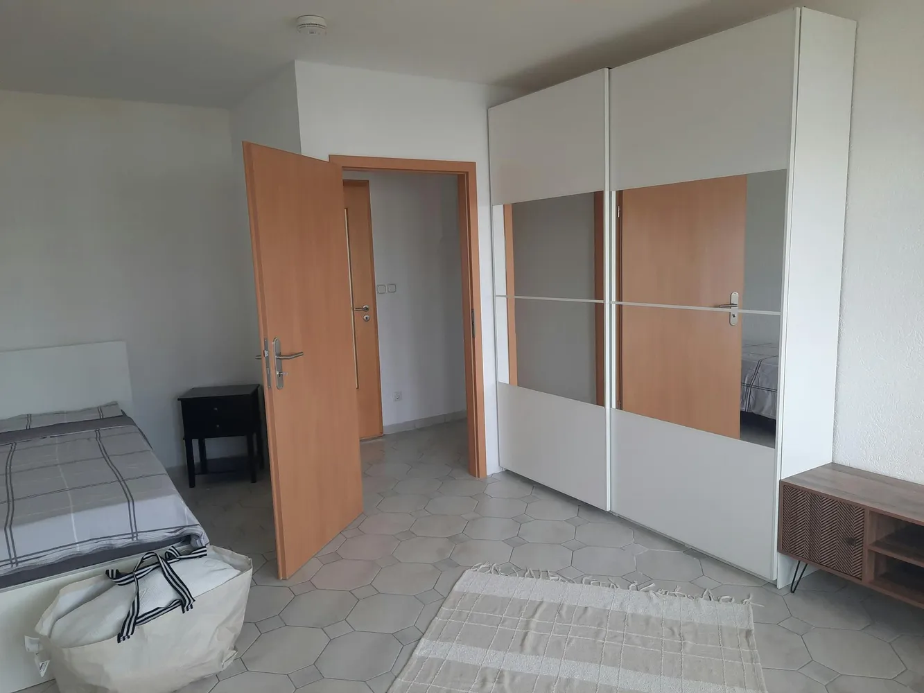 WG-Zimmer mit 28 m² in München – Bild 6