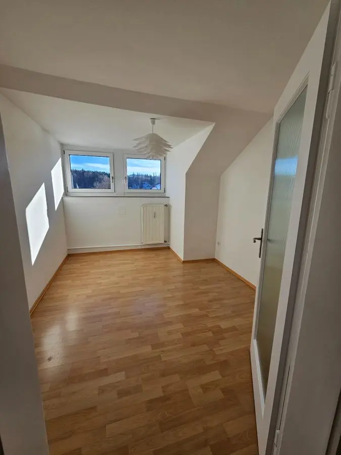 4 Zimmer Wohnung mit 90 m² in Traunstein – Bild 1