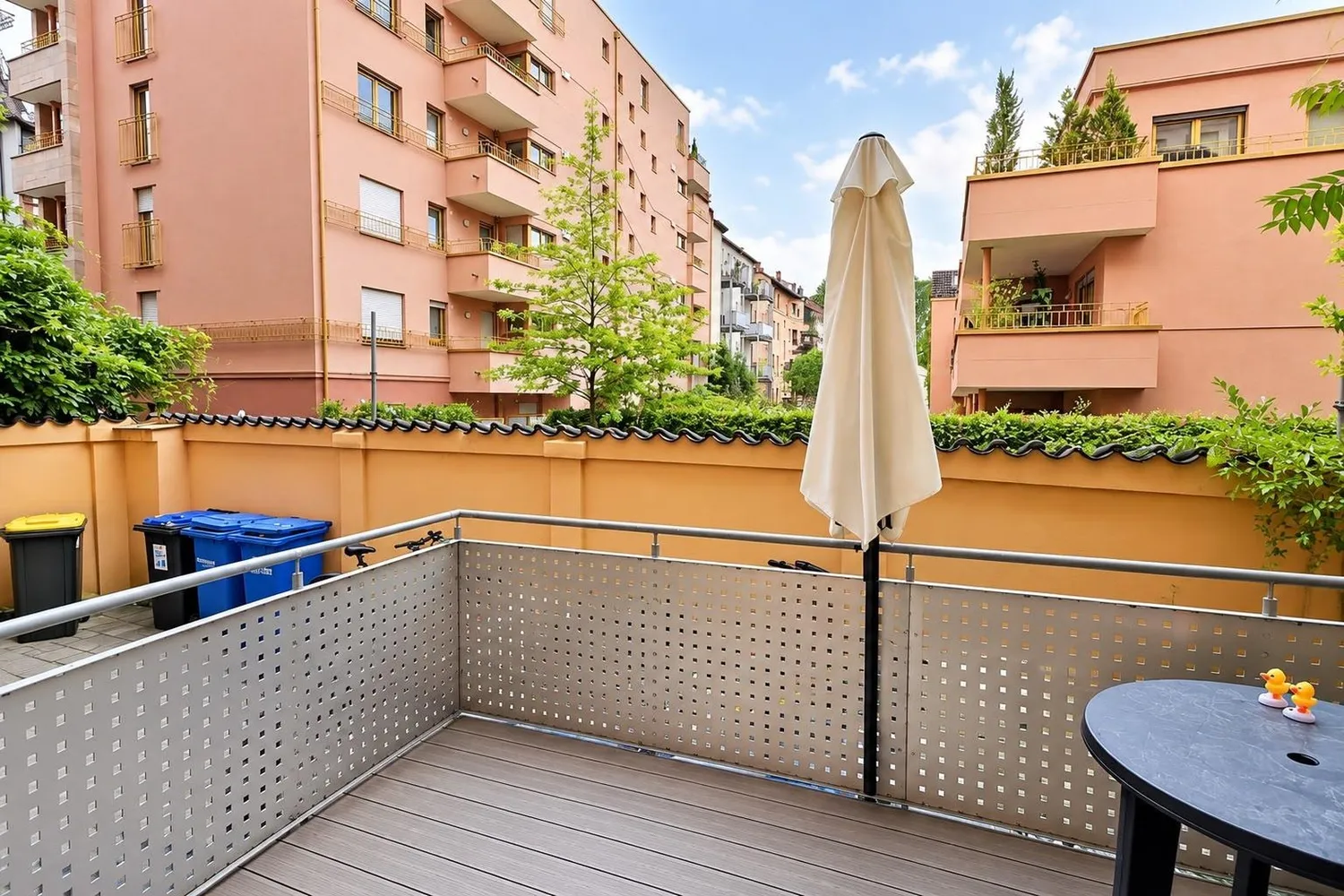 4 Zimmer Wohnung mit 96 m² in Nürnberg – Bild 1