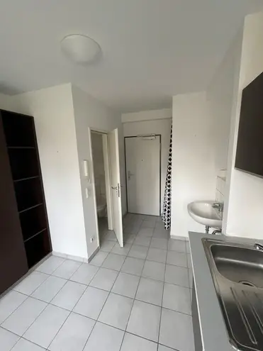 1 Zimmer Wohnung mit 15 m² in Frankfurt am Main – Bild 3