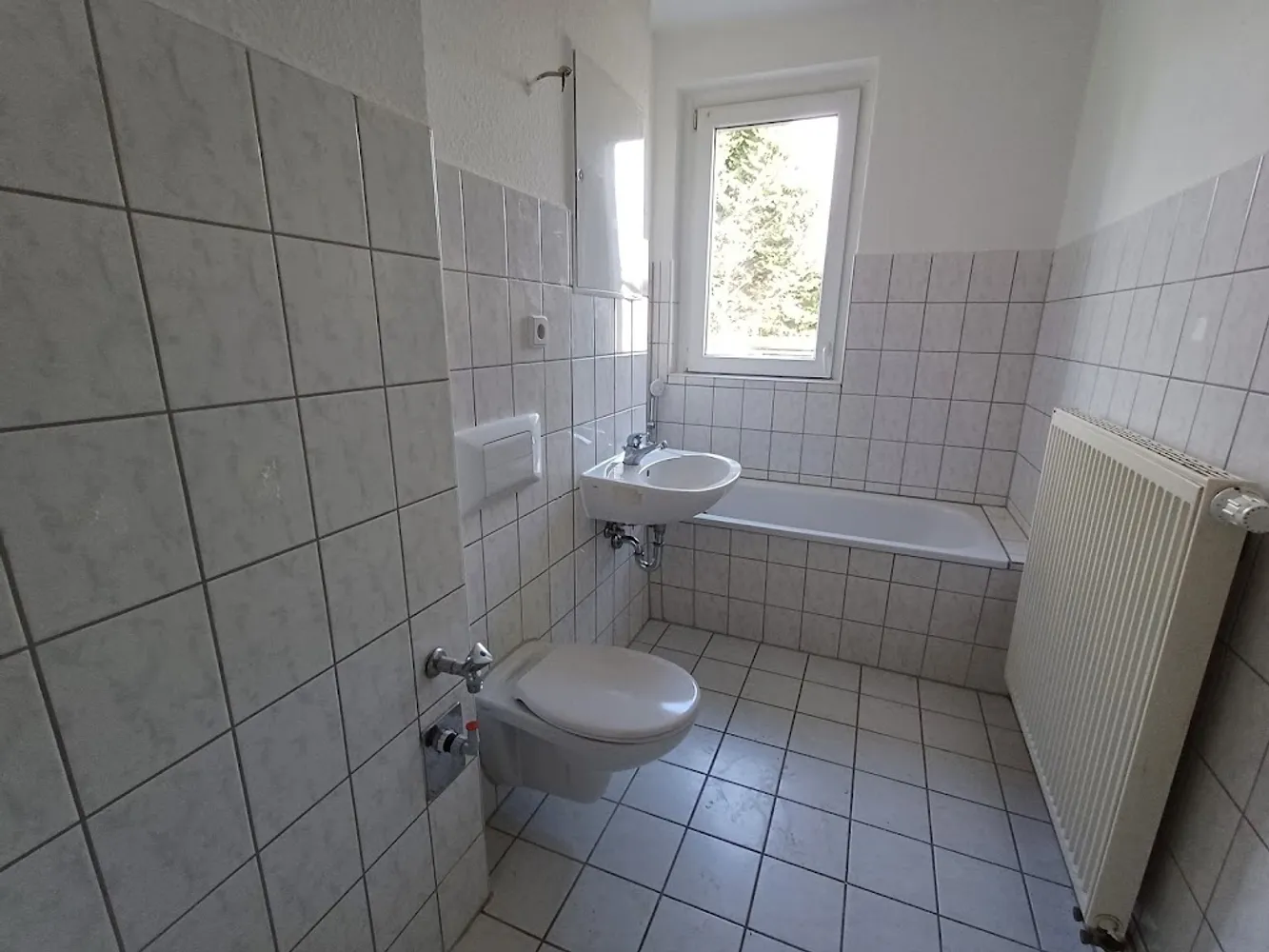 2 Zimmer Wohnung mit 48 m² in Merseburg – Bild 3