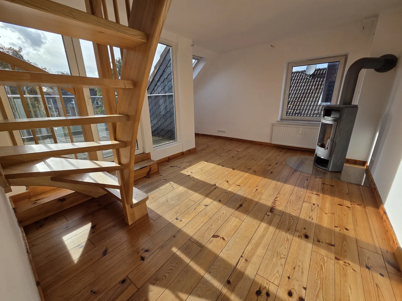 4 Zimmer Wohnung mit 90 m² in Kiel – Bild 1