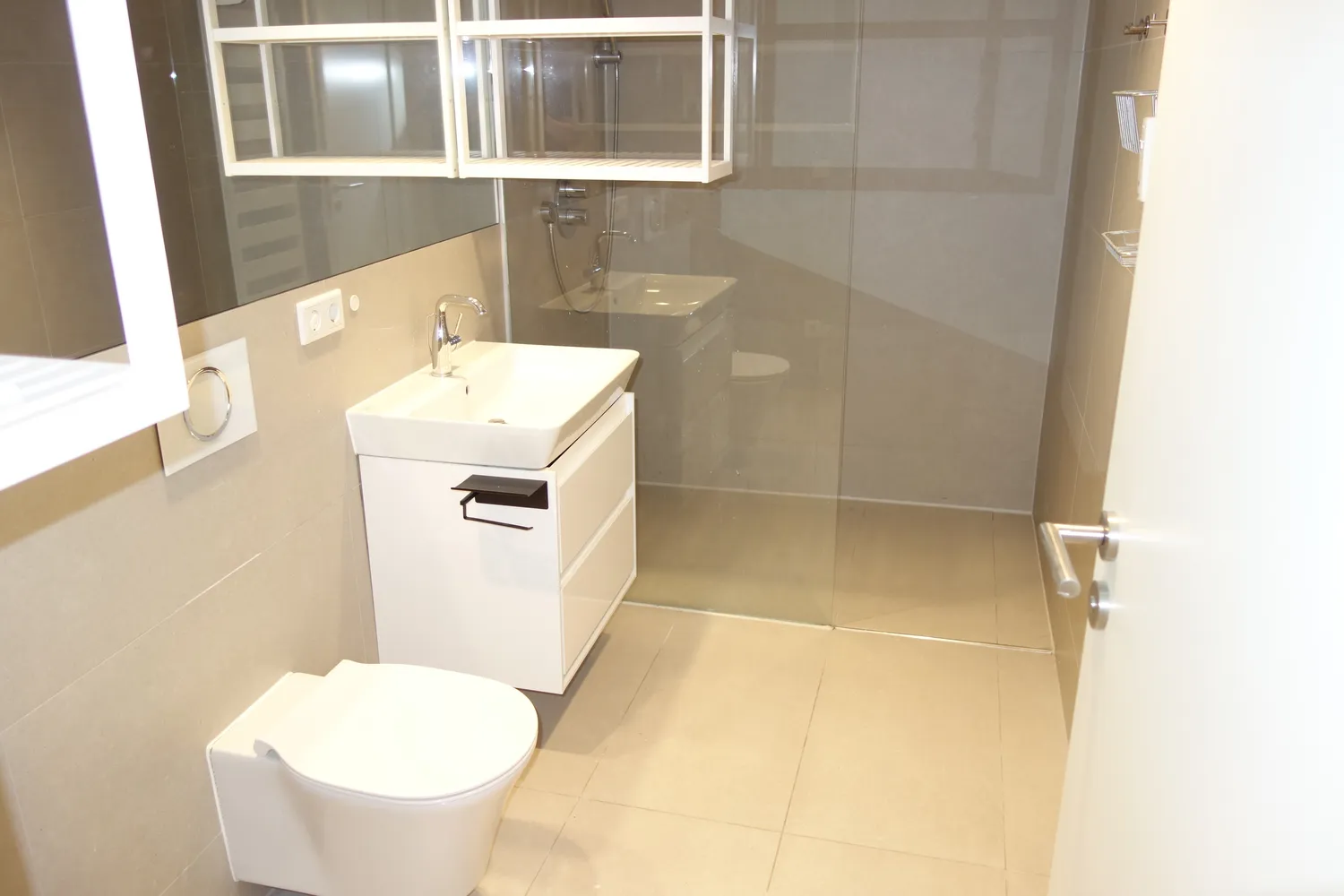 2 Zimmer Wohnung mit 75 m² in Düsseldorf – Bild 9